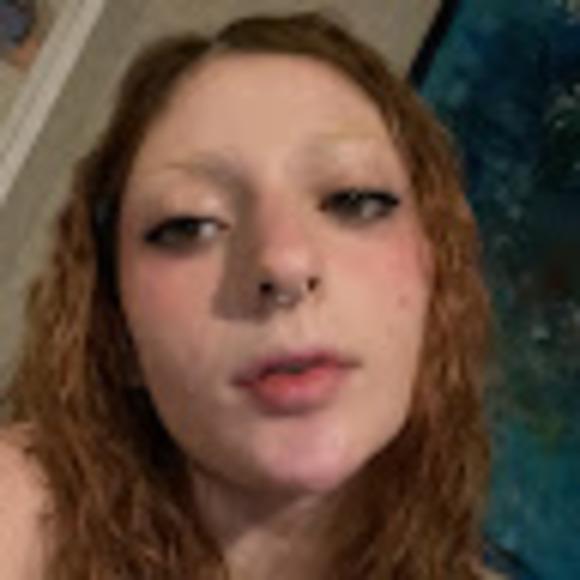 Meet your Posher, Talia - Picture 1 of 1